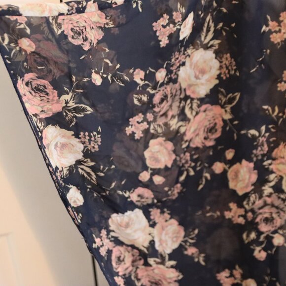 Emory Park Sheer Blue Floral Kimono Style Cover Up Size Medium Swim Beach Summer - Picture 6 of 11